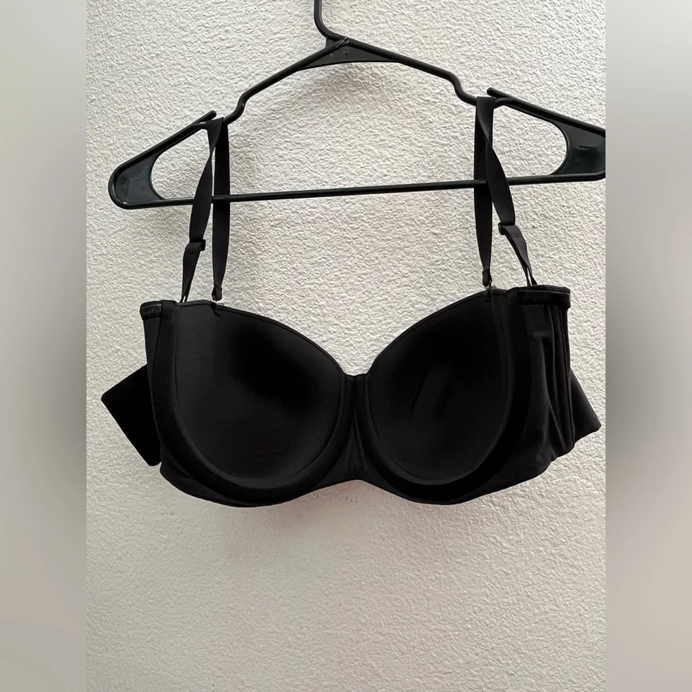 NWT SKIMS Fits Everybody Strapless Convertible Bra Onyx size 34DDD - Picture 2 of 6